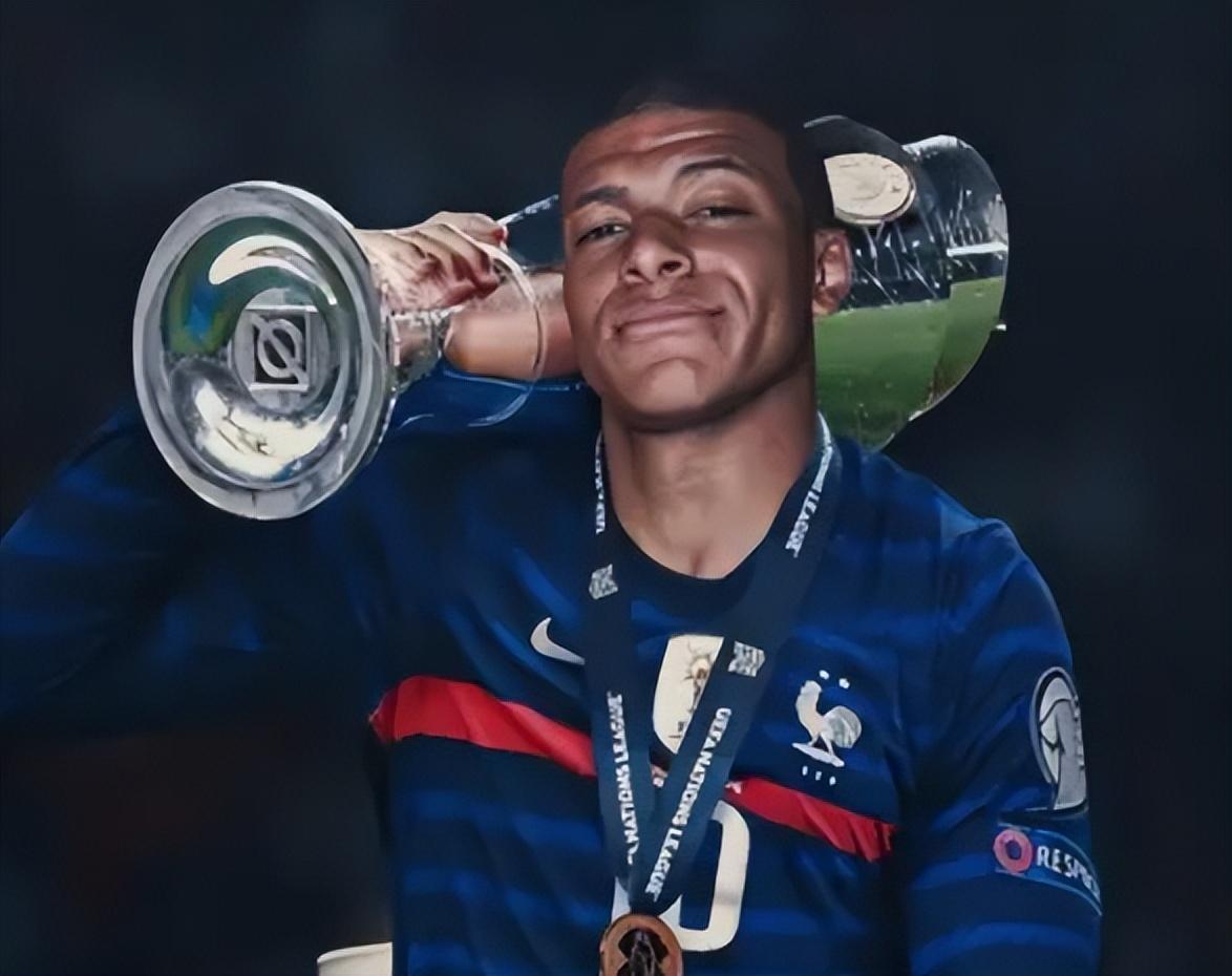 葡媒：鲁伊-科斯塔即将连任本菲卡主席，竞争对手已承认败选