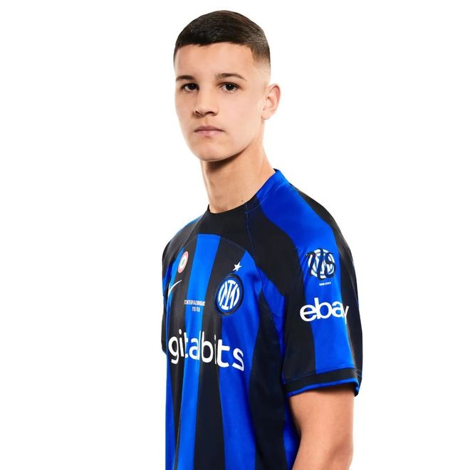 汉堡主帅：奥格斯堡的防守很严密，球队每周比赛都在进步（汉堡主帅：奥格斯堡防线稳健，球队每周都在提升）