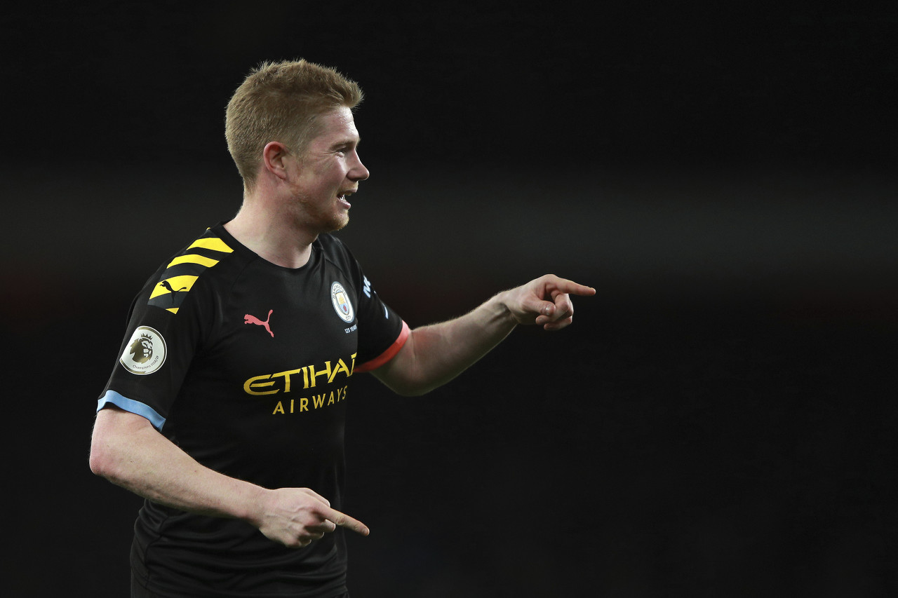 中超：山东泰山主场2-1逆转武汉三镇