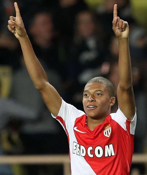 罗马0-1那不勒斯，内雷斯单刀一锤定音