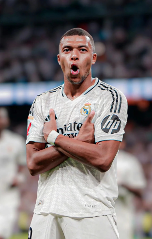 库尔图瓦：阿隆索与我们关系很好，亚马尔的言论反而激励我们（库尔图瓦：我们与阿隆索关系融洽，亚马尔的言论反倒成了动力）