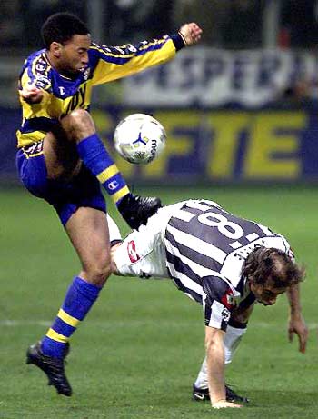 意媒：尤文关注穆哈雷莫维奇与莱切加布里埃尔，需与国米竞争